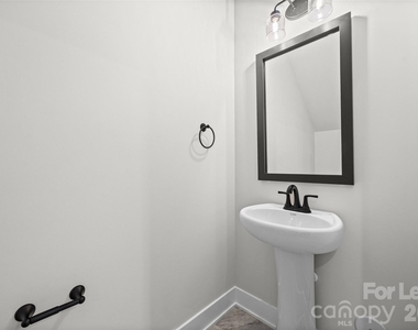 720 Pinecone Drive - Photo Thumbnail 7