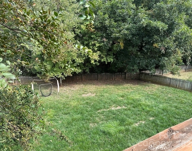 10822 Chamberlain Hall Court - Photo Thumbnail 3