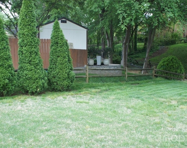 10000 Ridgemore Drive - Photo Thumbnail 36