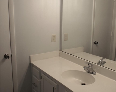 10000 Ridgemore Drive - Photo Thumbnail 31