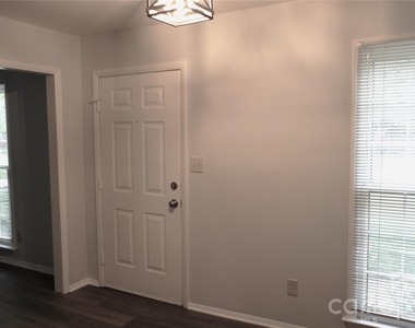 10000 Ridgemore Drive - Photo Thumbnail 2