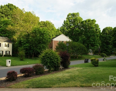 10000 Ridgemore Drive - Photo Thumbnail 42