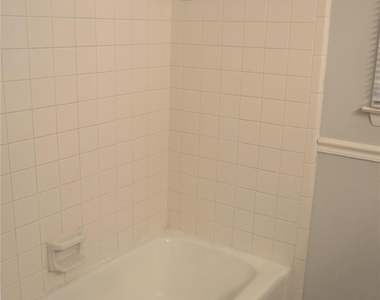 10000 Ridgemore Drive - Photo Thumbnail 22
