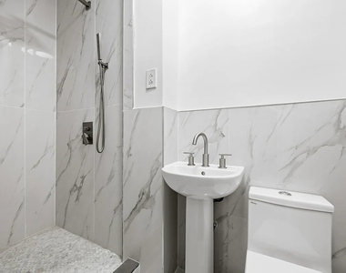 964 Madison Street - Photo Thumbnail 8