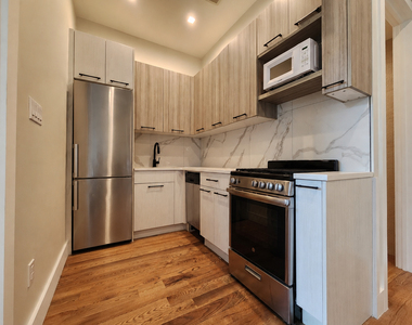 1525 St Johns Place - Photo Thumbnail 7