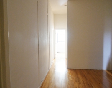 427 East 76th Street - Photo Thumbnail 5