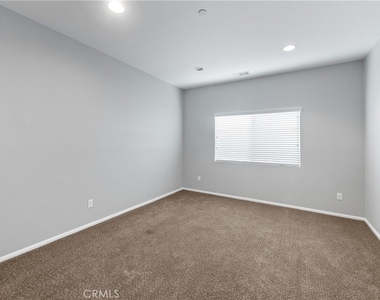 83737 Andes Court - Photo Thumbnail 9