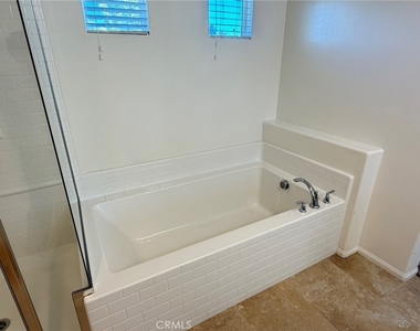 42688 Azure St - Photo Thumbnail 16
