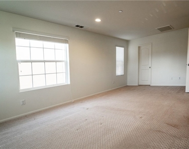 42688 Azure St - Photo Thumbnail 33