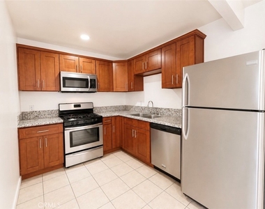 1372 W 36th Street - Photo Thumbnail 1