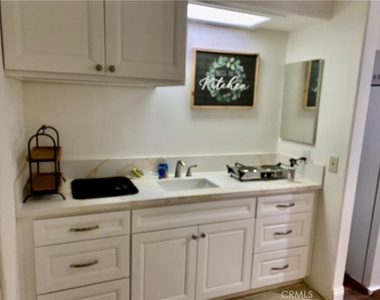 3112 W Avenue N - Photo Thumbnail 3