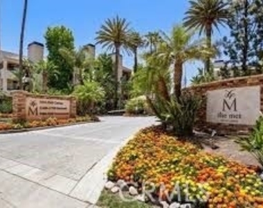 5540 Owensmouth Avenue - Photo Thumbnail 1