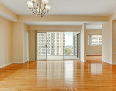 10787 Wilshire - Photo Thumbnail 12