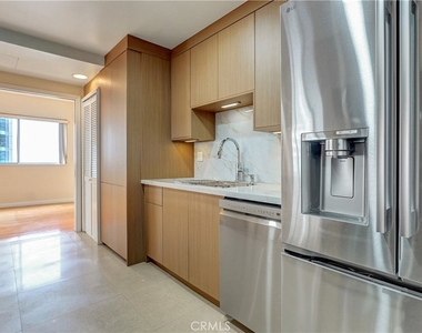 10787 Wilshire - Photo Thumbnail 19