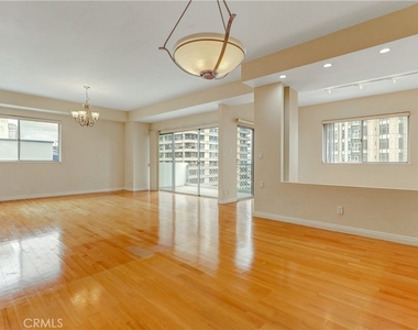 10787 Wilshire - Photo Thumbnail 7