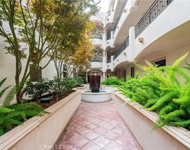12020 Guerin St # Ph 5 - Photo Thumbnail 1