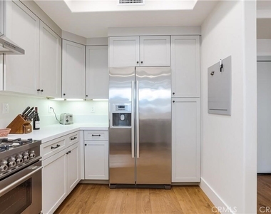 12020 Guerin St # Ph 5 - Photo Thumbnail 12