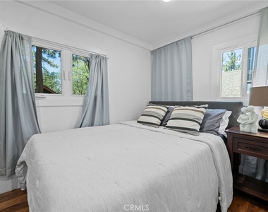 718 Talmadge - Photo Thumbnail 5