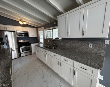 533 S Devon Road - Photo Thumbnail 5