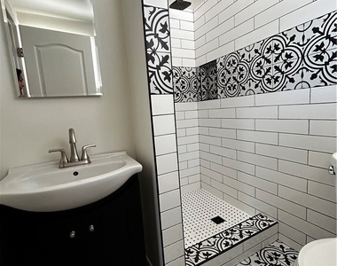 533 S Devon Road - Photo Thumbnail 15