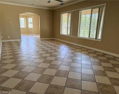 2820 Madison - Photo Thumbnail 6