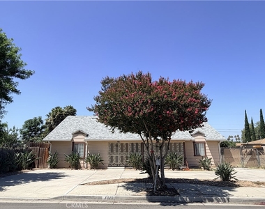 2820 Madison - Photo Thumbnail 2