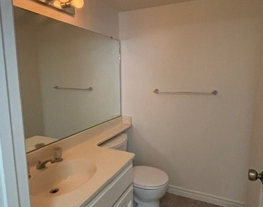 7083 E Shorecrest - Photo Thumbnail 11