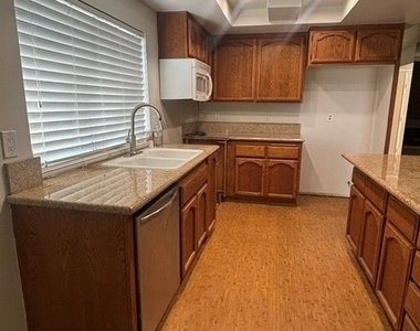 7083 E Shorecrest - Photo Thumbnail 8