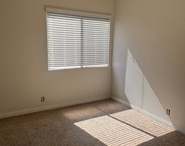 7083 E Shorecrest - Photo Thumbnail 15