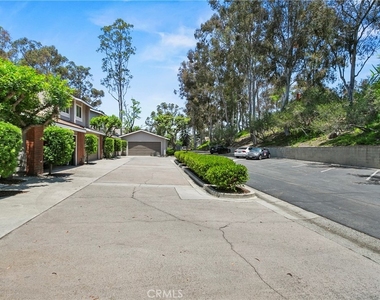 6516 E Camino Vista - Photo Thumbnail 19