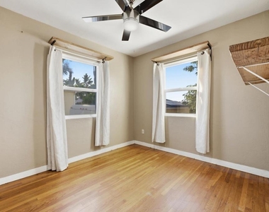 7620 Saranac Avenue - Photo Thumbnail 14