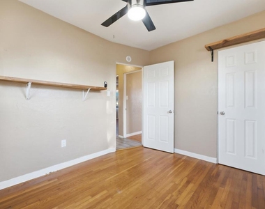 7620 Saranac Avenue - Photo Thumbnail 13