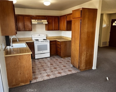 22665 Ashford - Photo Thumbnail 10