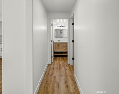 9519 La Reina - Photo Thumbnail 24