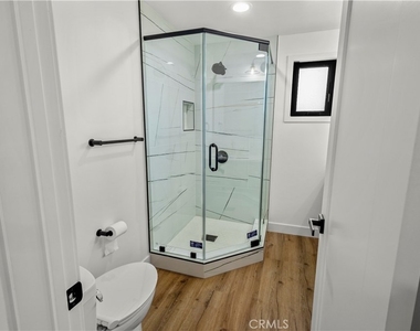 9519 La Reina - Photo Thumbnail 13