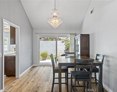 14 Aldergrove - Photo Thumbnail 3