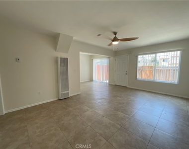 201 Joliet Avenue - Photo Thumbnail 8