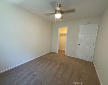 201 Joliet Avenue - Photo Thumbnail 17