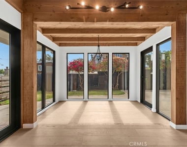 28851 Shady Place - Photo Thumbnail 3