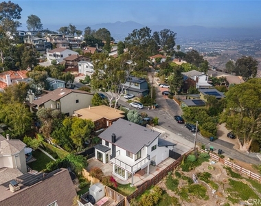 28851 Shady Place - Photo Thumbnail 32
