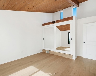28851 Shady Place - Photo Thumbnail 22