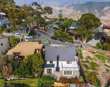 28851 Shady Place - Photo Thumbnail 30