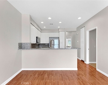 28476 Porsena - Photo Thumbnail 11