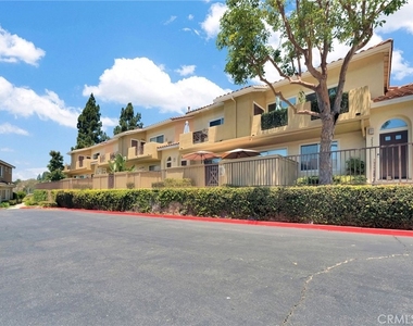 28476 Porsena - Photo Thumbnail 2
