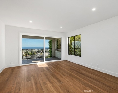 24512 Alta Vista Dr - Photo Thumbnail 6