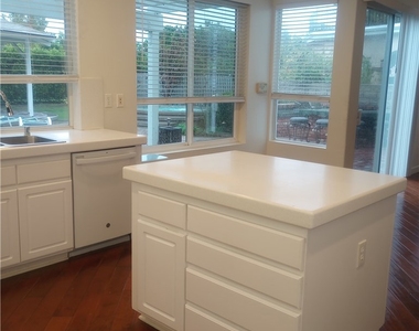 5830 E Lavender Court - Photo Thumbnail 7