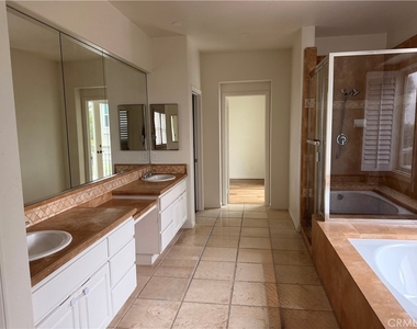5830 E Lavender Court - Photo Thumbnail 21