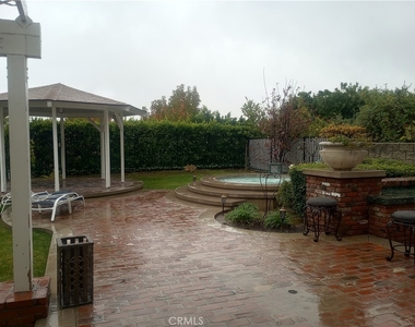 5830 E Lavender Court - Photo Thumbnail 9