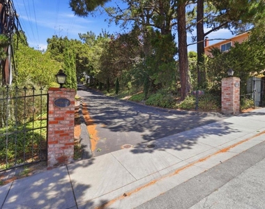 3 Kennedy Place - Photo Thumbnail 3