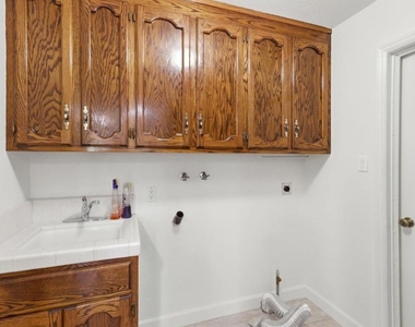 3 Kennedy Place - Photo Thumbnail 28